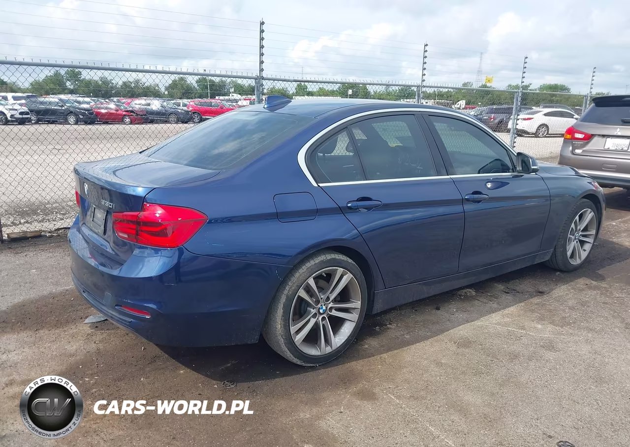 2018 BMW 330I VIN:WBA8B9C57JEE81720 - 4