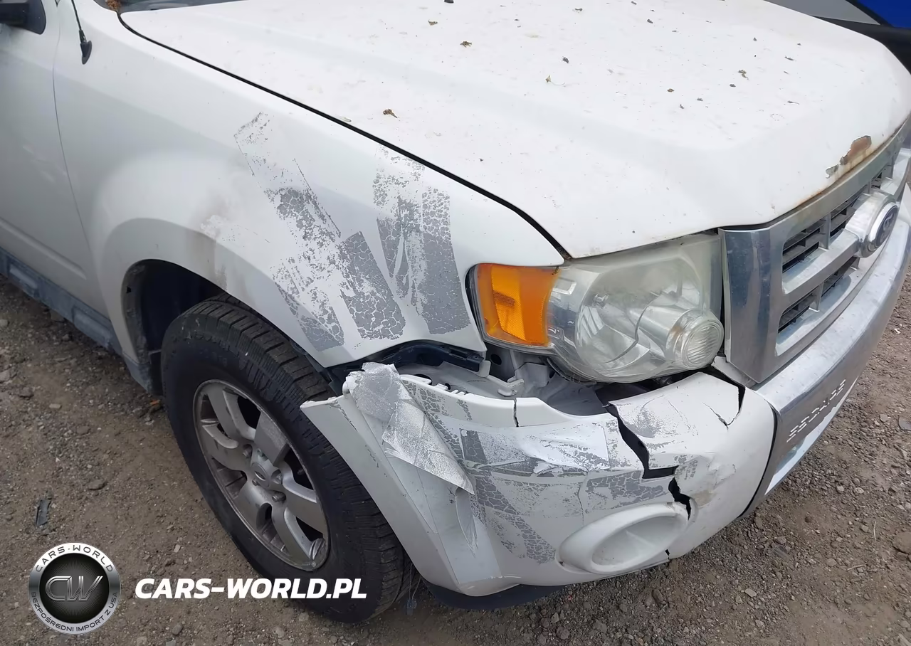 2011 Ford Escape Limited VIN:1FMCU0E7XBKA67523 - 6