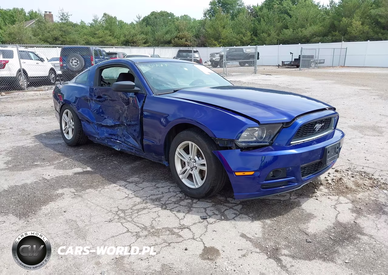 2013 Ford Mustang V6