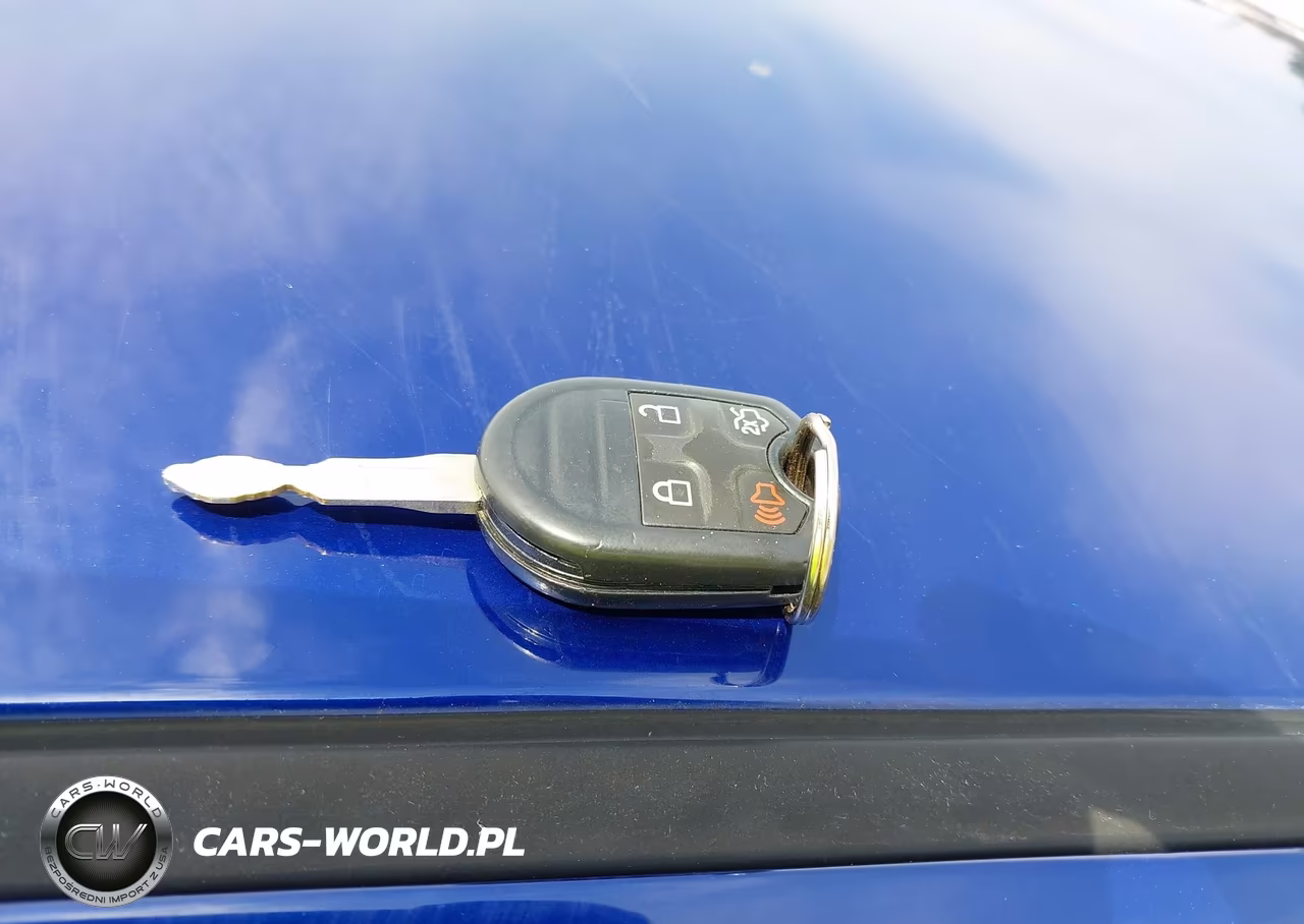 2013 Ford Mustang V6 VIN:1ZVBP8AM4D5240260 - 11