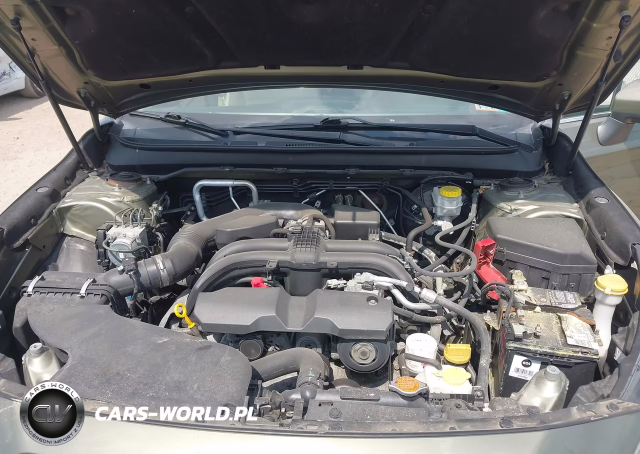 2018 Subaru Outback 2.5I Premium VIN:4S4BSACC6J3346922 - 10