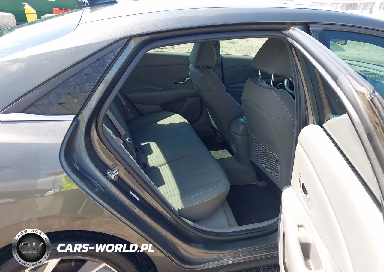 2024 Hyundai Elantra Sel VIN:KMHLS4DG5RU704119 - 8
