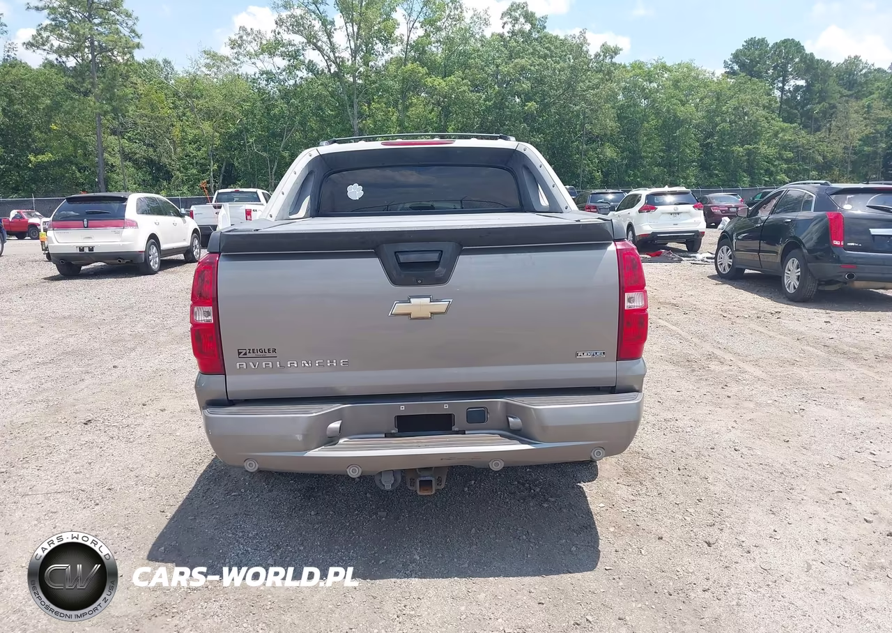 2009 Chevrolet Avalanche 1500 Ltz VIN:3GNFK32379G109486 - 16