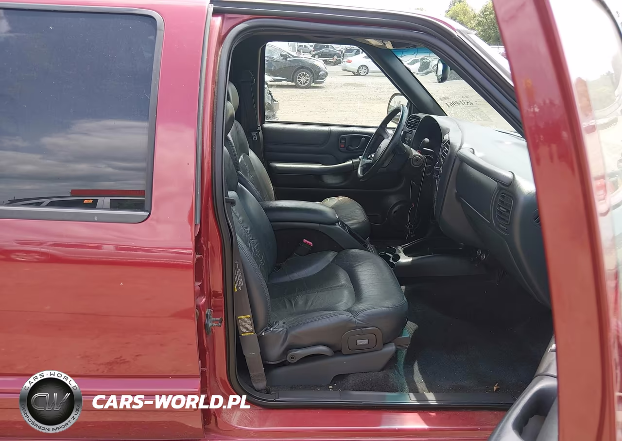2002 Chevrolet Blazer Ls VIN:1GNDT13W92K145051 - 5