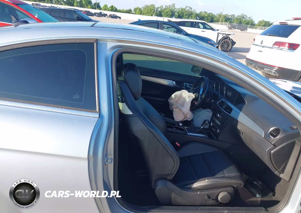 2013 Mercedes-Benz C 250 VIN:WDDGJ4HB6DG060666 - 5