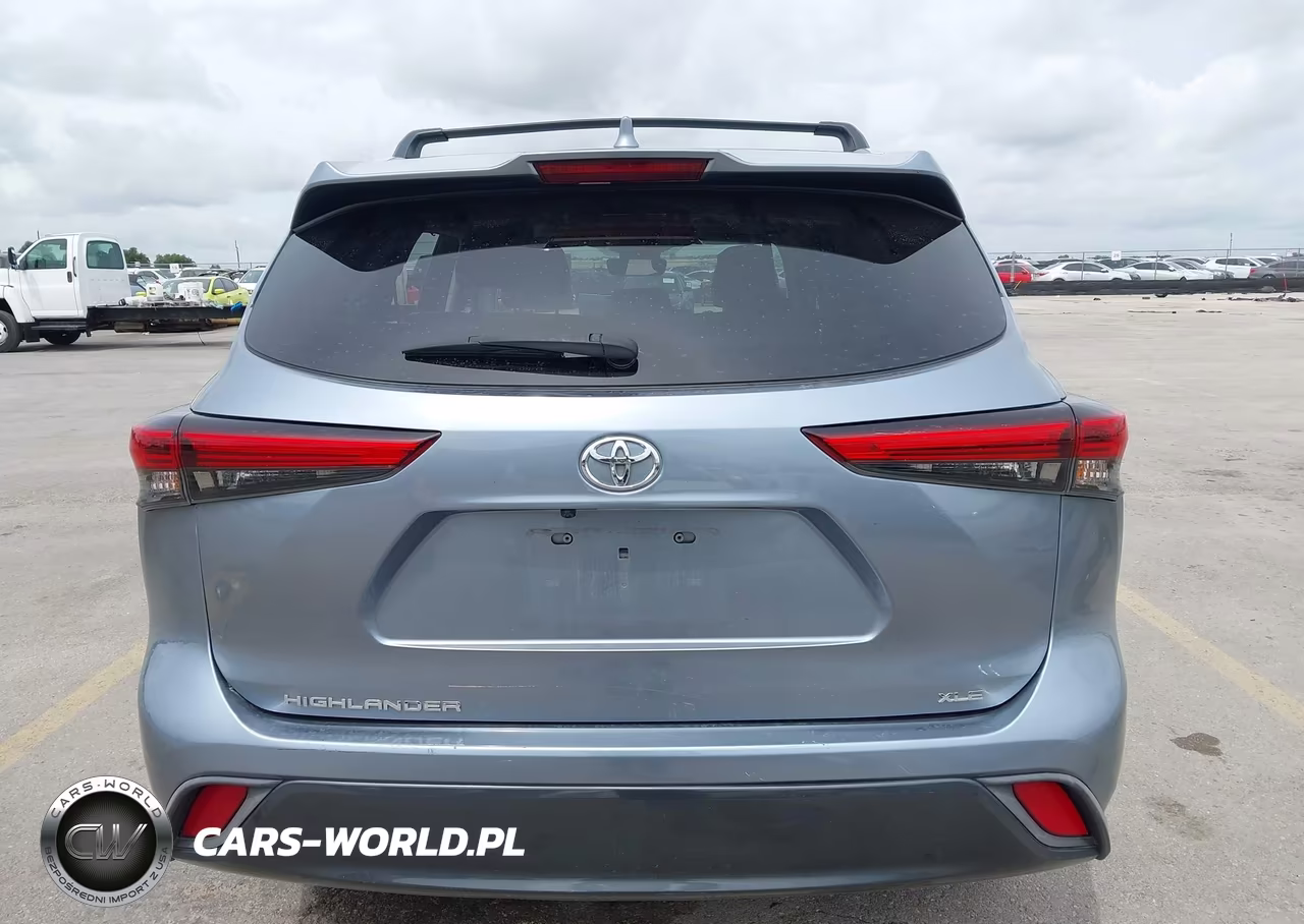 2022 Toyota Highlander Xle VIN:5TDGZRAH3NS112275 - 17