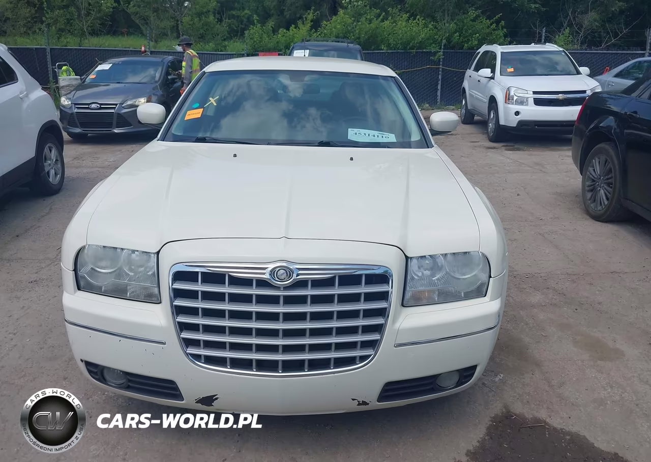2008 Chrysler 300 Touring VIN:2C3KA53GX8H245542 - 12