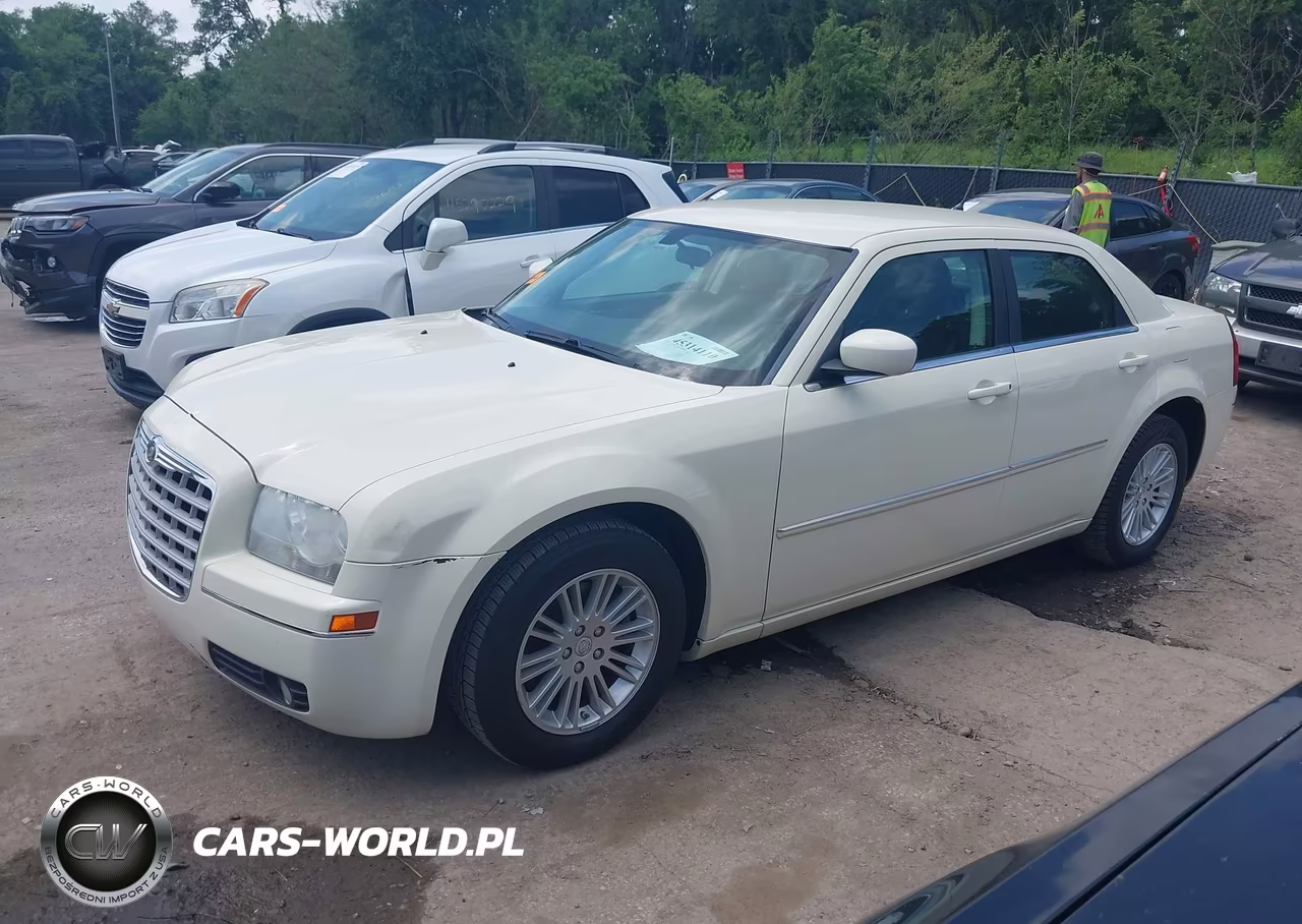 2008 Chrysler 300 Touring VIN:2C3KA53GX8H245542 - 2
