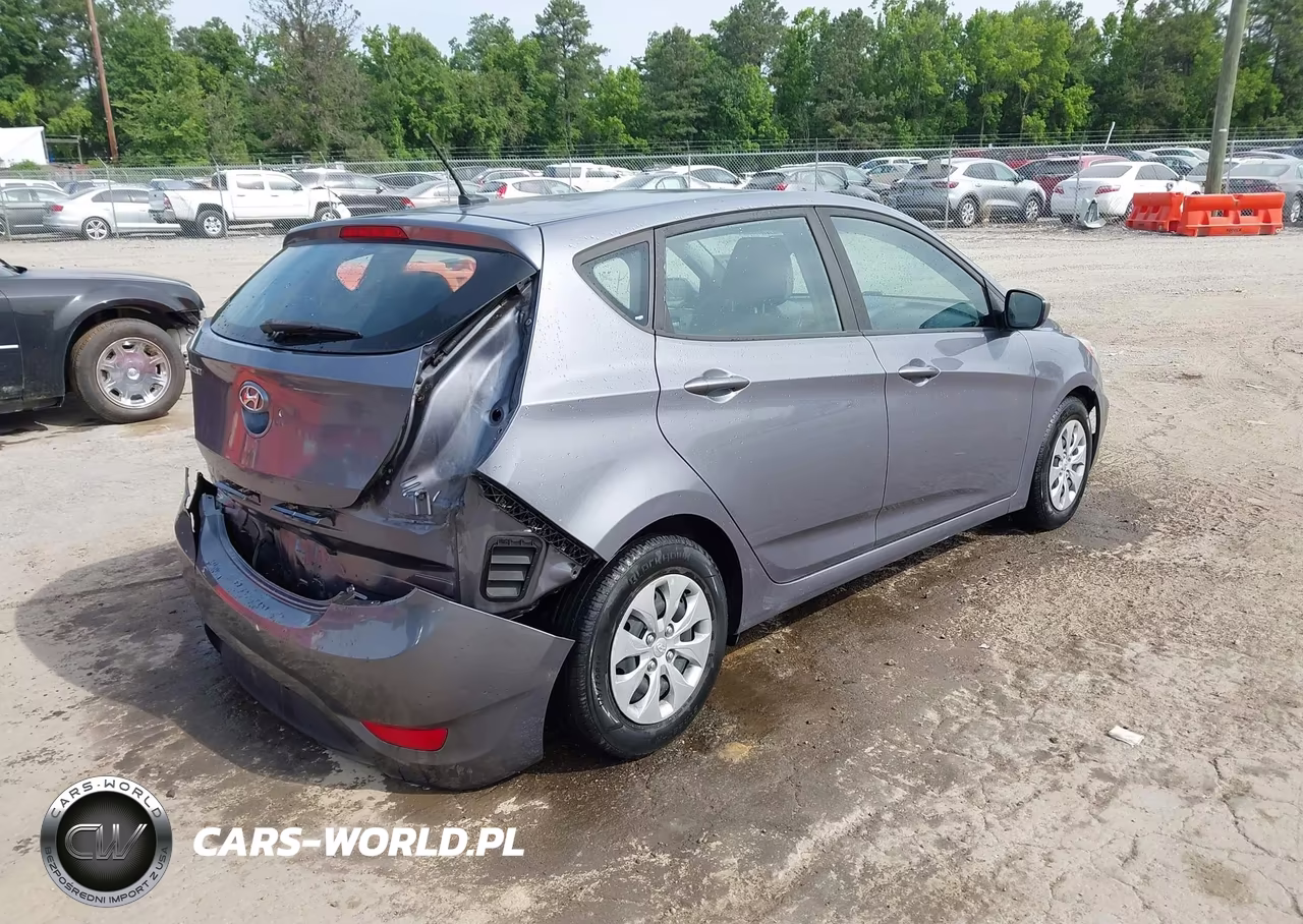 2017 Hyundai Accent Se VIN:KMHCT5AE3HU342411 - 4