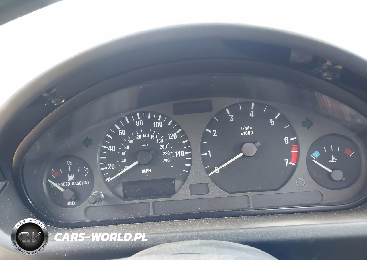 1998 BMW Z3 1.9 VIN:4USCH7336WLD16916 - 7