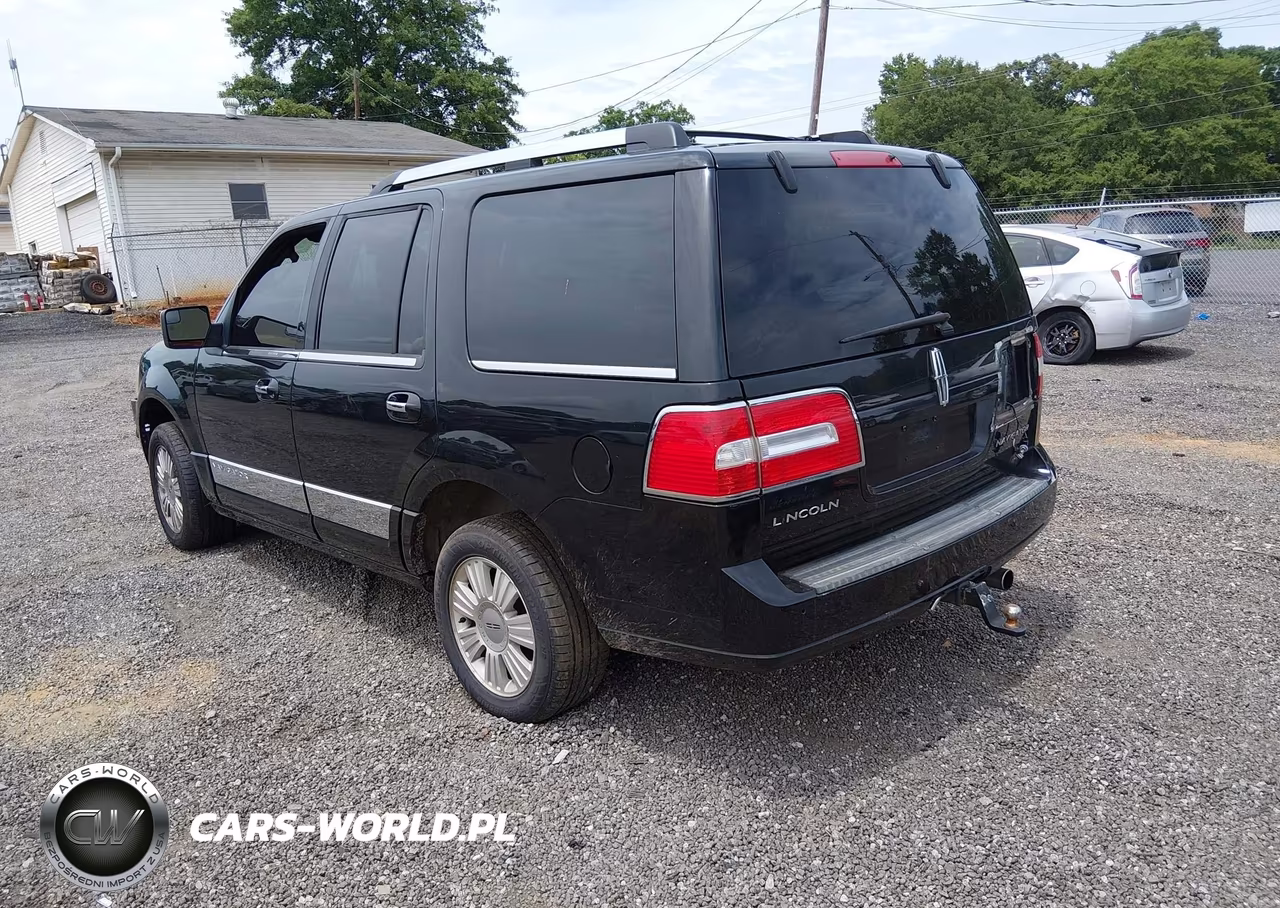 2013 Lincoln Navigator VIN:5LMJJ2J59DEL01682 - 3