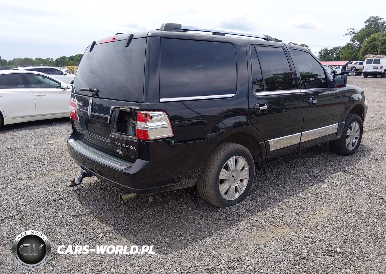 2013 Lincoln Navigator VIN:5LMJJ2J59DEL01682 - 4