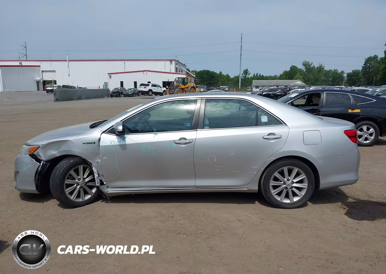 2014 Toyota Camry Hybrid Xle VIN:4T1BD1FK6EU122448 - 14