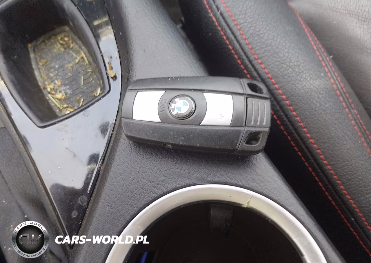 2014 BMW X1 xDrive28I VIN:WBAVL1C5XEVY12696 - 11