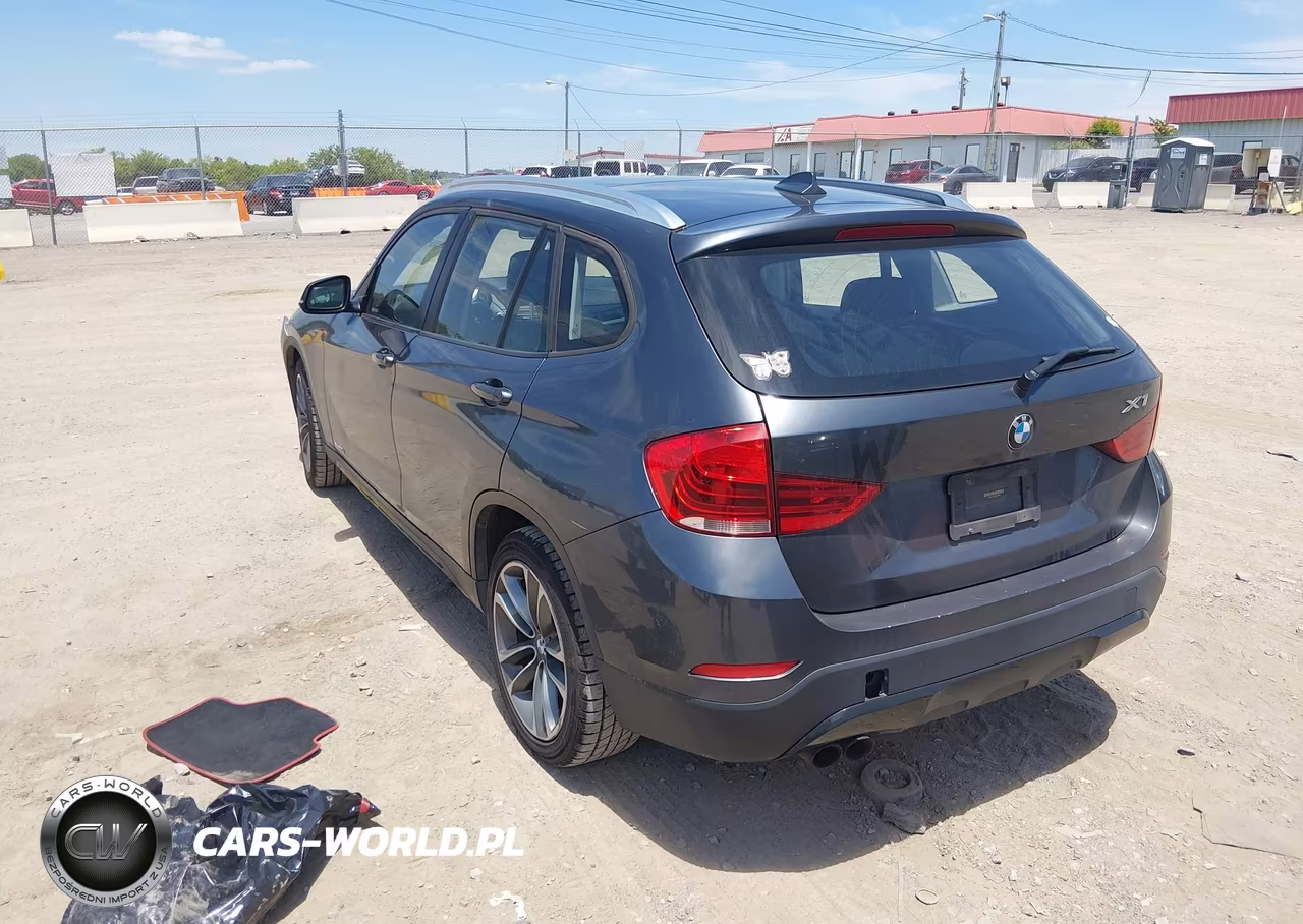 2014 BMW X1 xDrive28I VIN:WBAVL1C5XEVY12696 - 3