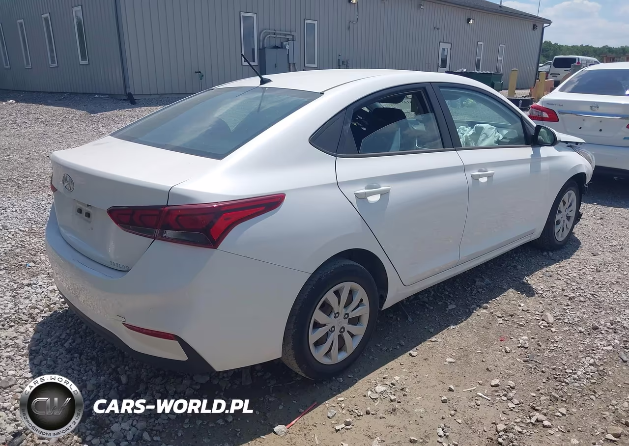 2021 Hyundai Accent Se VIN:3KPC24A61ME139049 - 4