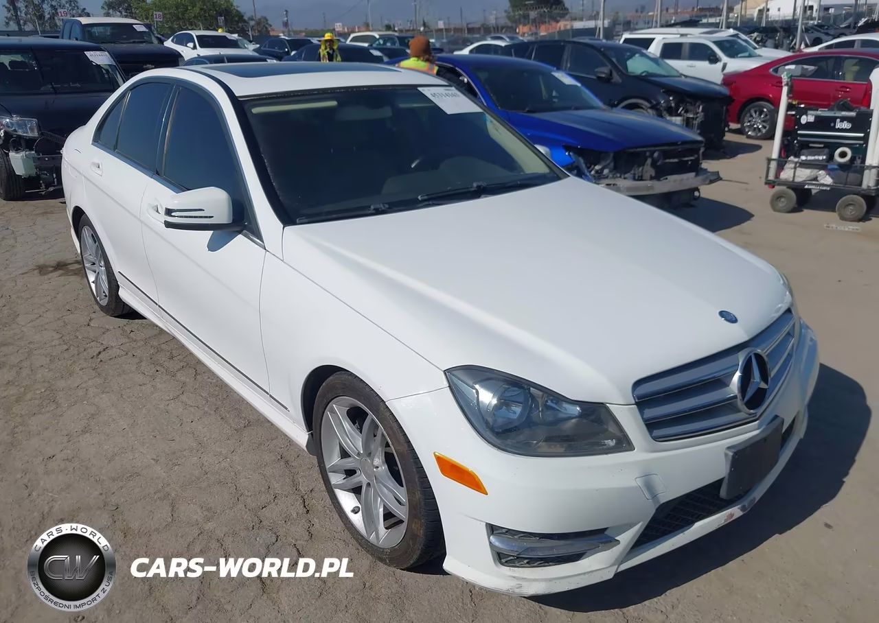 2013 Mercedes-Benz C 250 Sport – zdjęcie 1 z 11