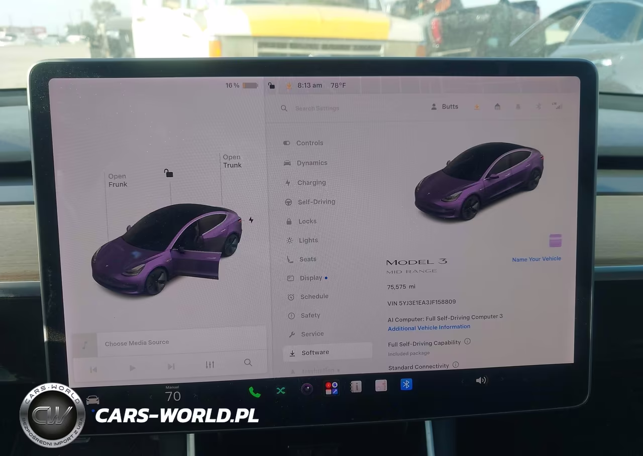 2018 Tesla Model 3 Long Range-Mid Range VIN:5YJ3E1EA3JF158809 - 18