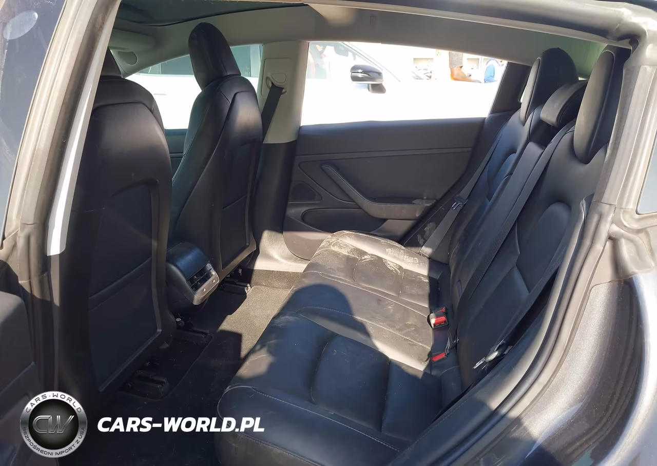 2018 Tesla Model 3 Long Range-Mid Range VIN:5YJ3E1EA3JF158809 - 8