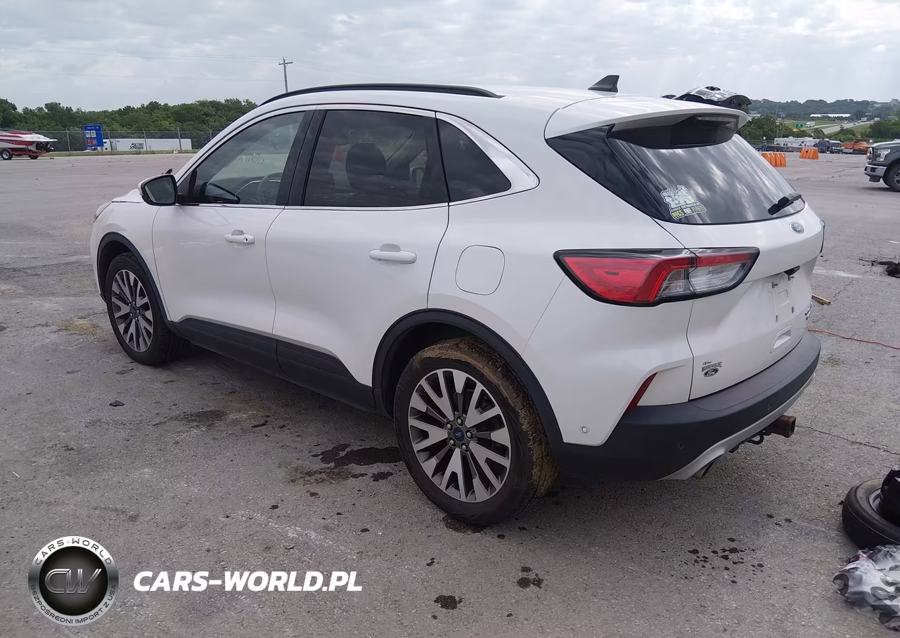 2020 Ford Escape Titanium VIN:1FMCU9J98LUB20172 - 3