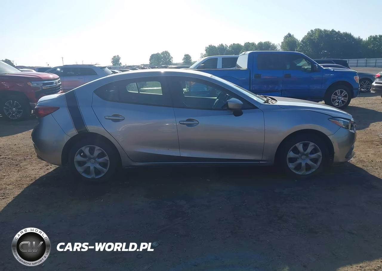 2015 Mazda Mazda3 I Sport VIN:3MZBM1U76FM159912 - 13