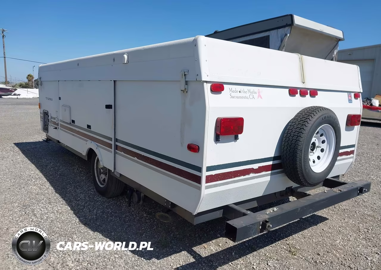 2006 Fleetwood Niagara VIN:4CG633H1567280354 - 3