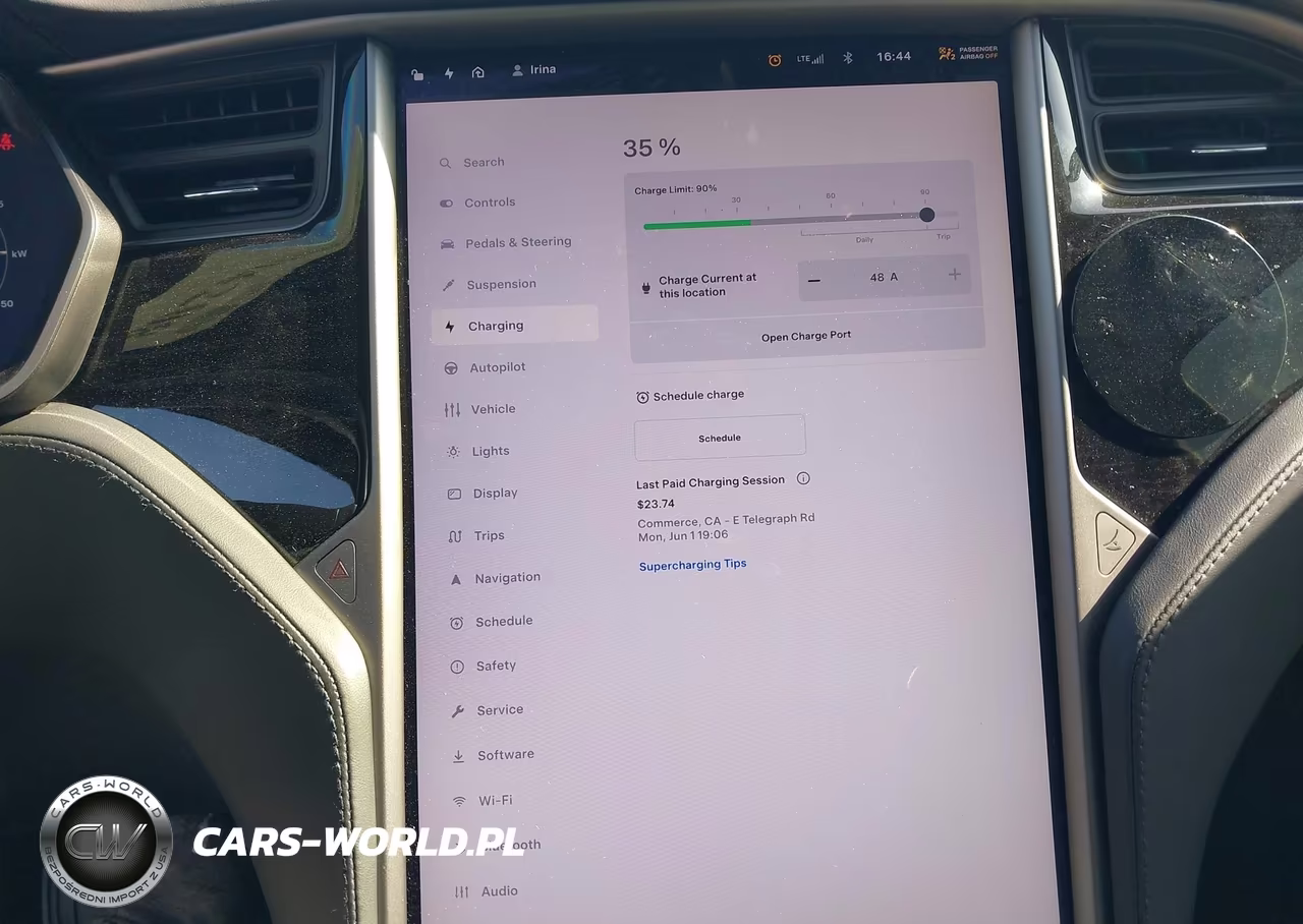 2020 Tesla Model S VIN:5YJSA1E2XLF415452 - 17