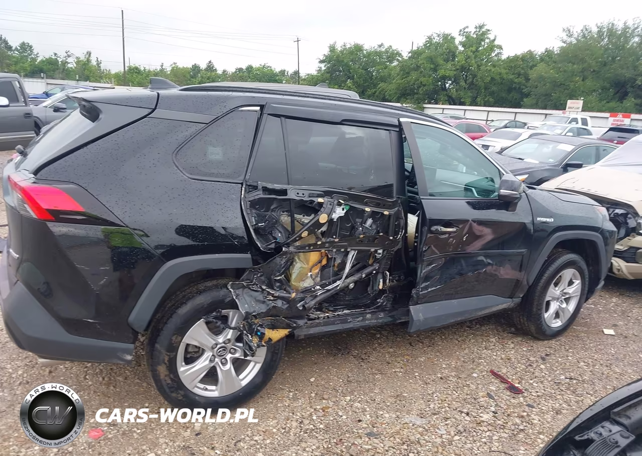 2020 Toyota Rav4 Hybrid Le VIN:2T3MWRFV2LW067500 - 13