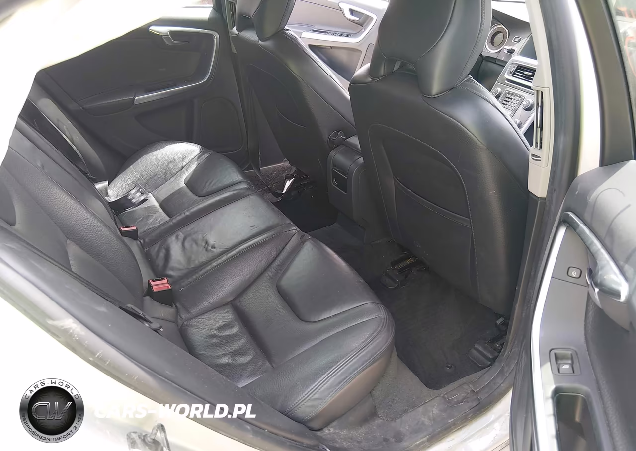 2012 Volvo S60 T5 VIN:YV1622FS6C2113382 - 8