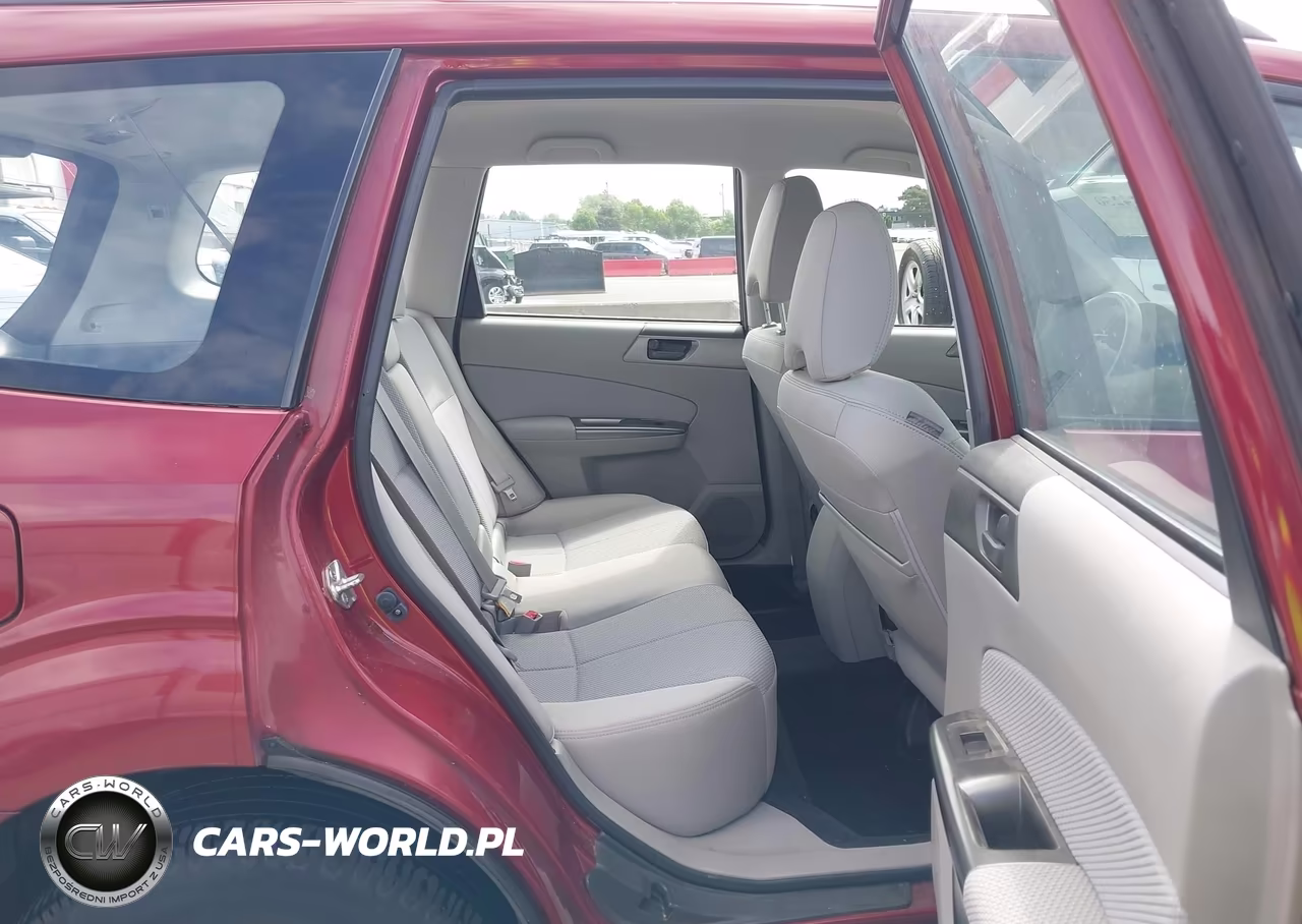 2012 Subaru Forester 2.5X VIN:JF2SHABC9CH408096 - 8