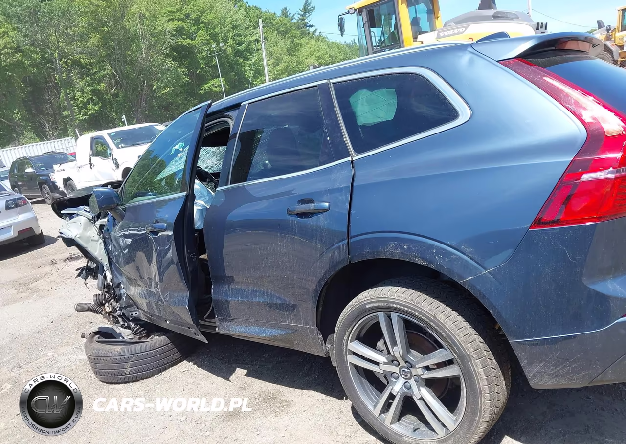 2021 Volvo Xc60 T5 Momentum VIN:YV4102RK3M1845622 - 13