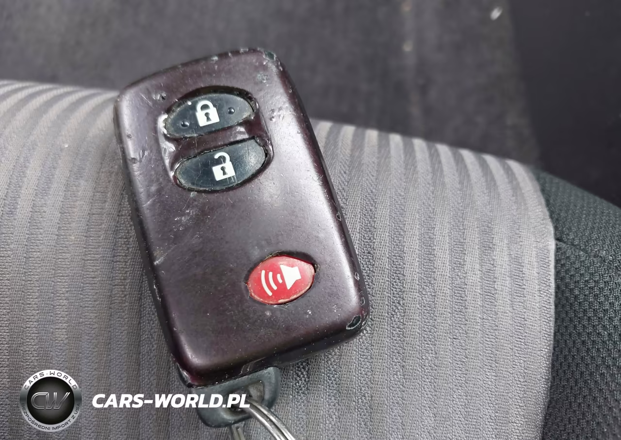 2016 Scion Tc VIN:JTKJF5C72GJ022863 - 11