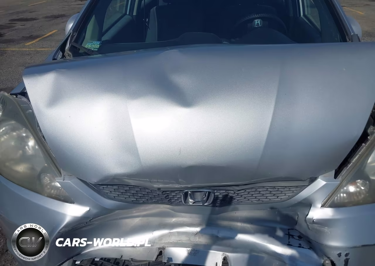 2012 Honda Fit VIN:JHMGE8H33CC025313 - 10