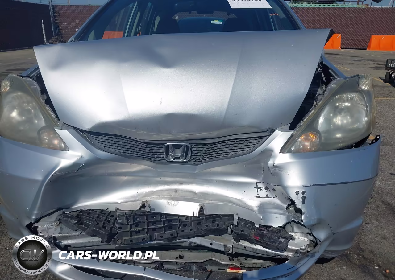 2012 Honda Fit VIN:JHMGE8H33CC025313 - 6