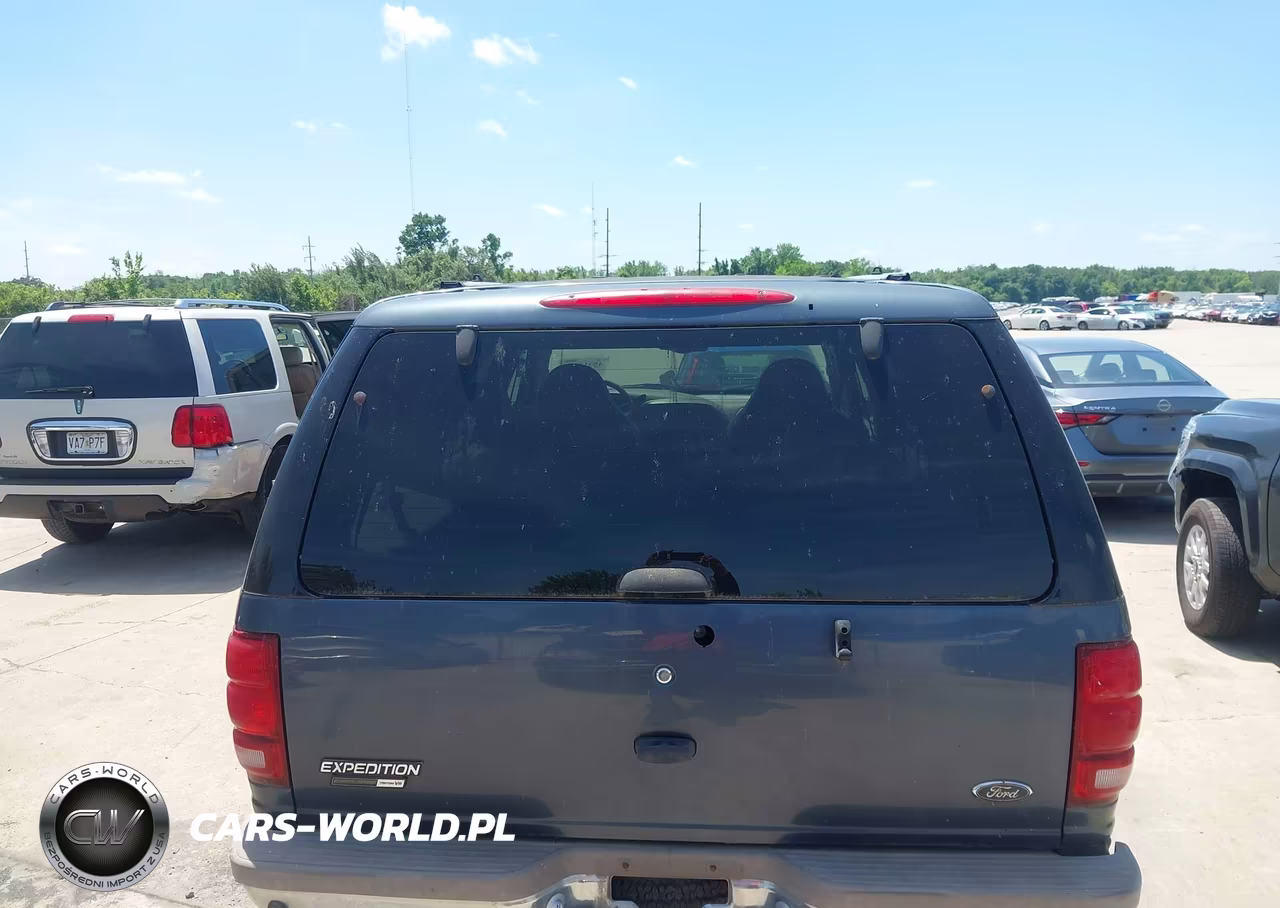2001 Ford Expedition Eddie Bauer VIN:1FMFU18L91LA52998 - 13