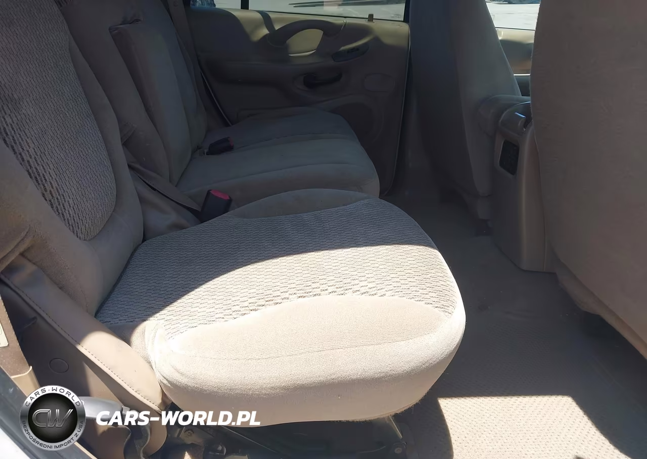 1998 Ford Expedition Eddie Bauer-Xlt VIN:1FMRU1760WLB87805 - 8