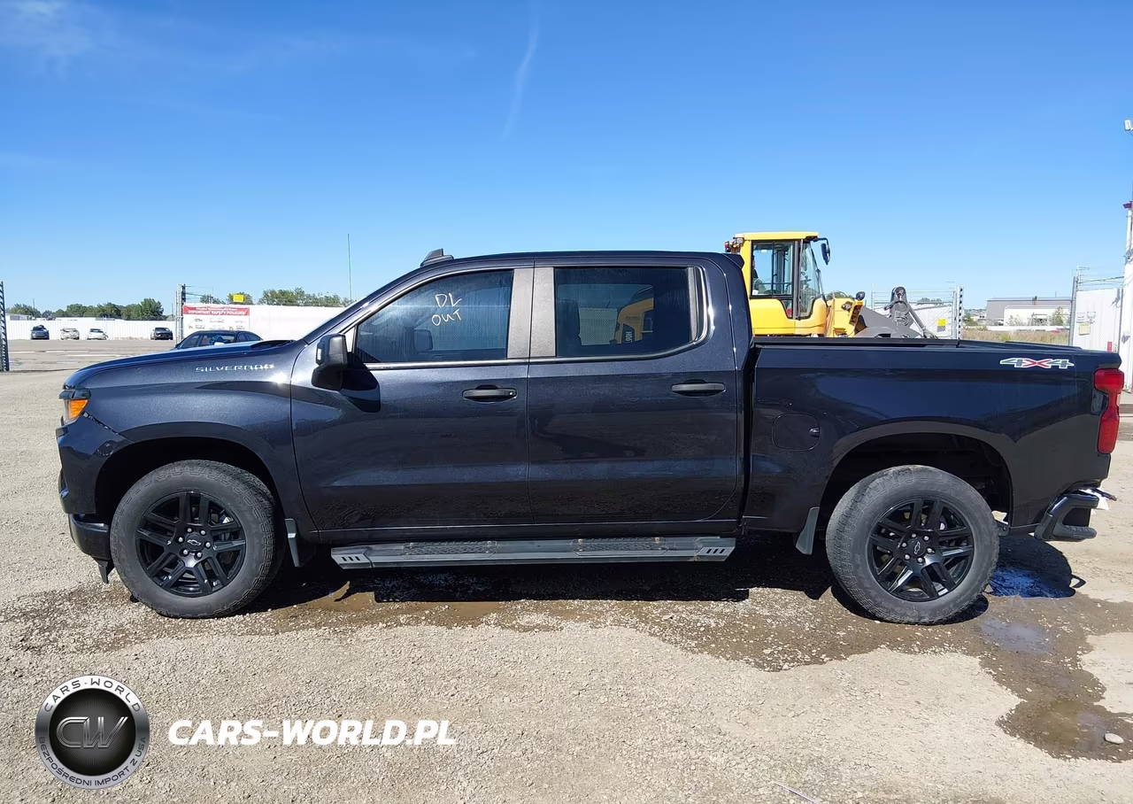 2022 Chevrolet Silverado 1500 4Wd Short Bed Custom VIN:1GCPDBEKXNZ588582 - 15