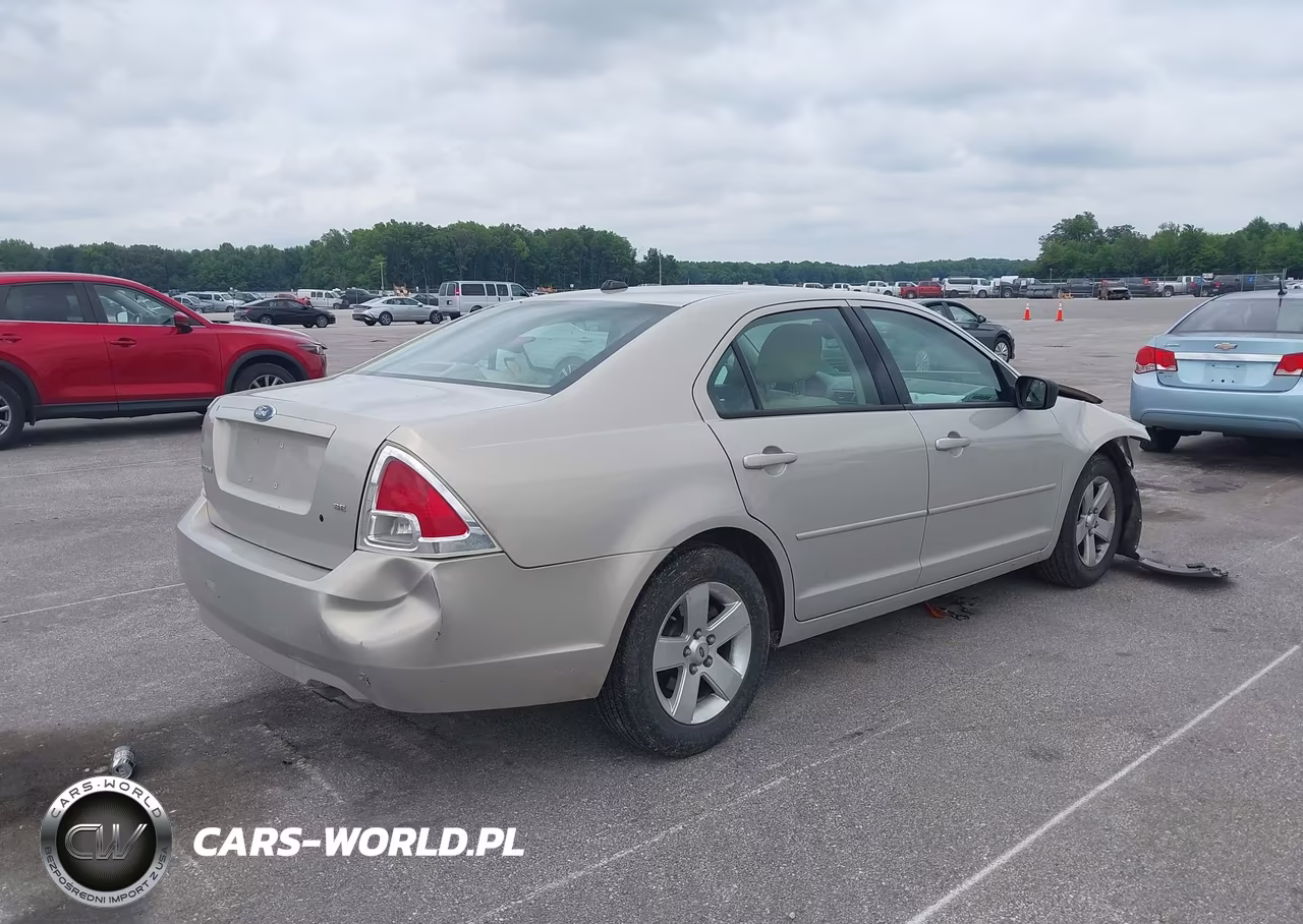 2009 Ford Fusion Se VIN:3FAHP07Z39R157401 - 4