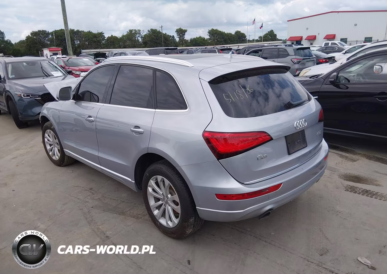 2015 Audi Q5 2.0T Premium VIN:WA1LFAFP9FA064637 - 3