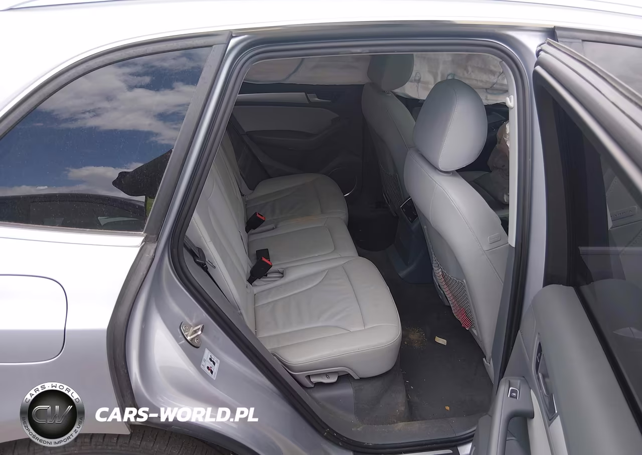 2015 Audi Q5 2.0T Premium VIN:WA1LFAFP9FA064637 - 8