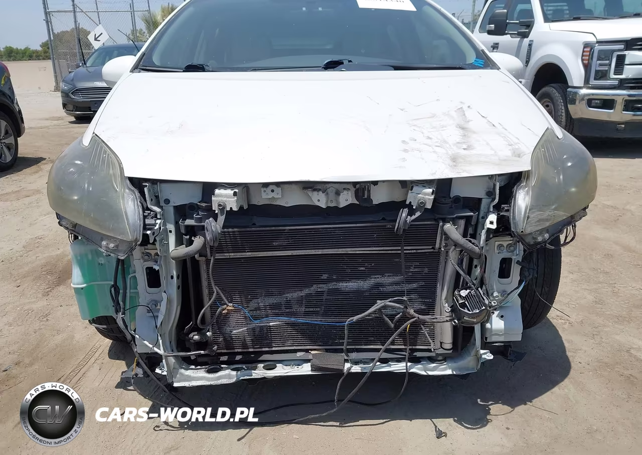 2010 Toyota Prius Iii VIN:JTDKN3DU8A0035346 - 6