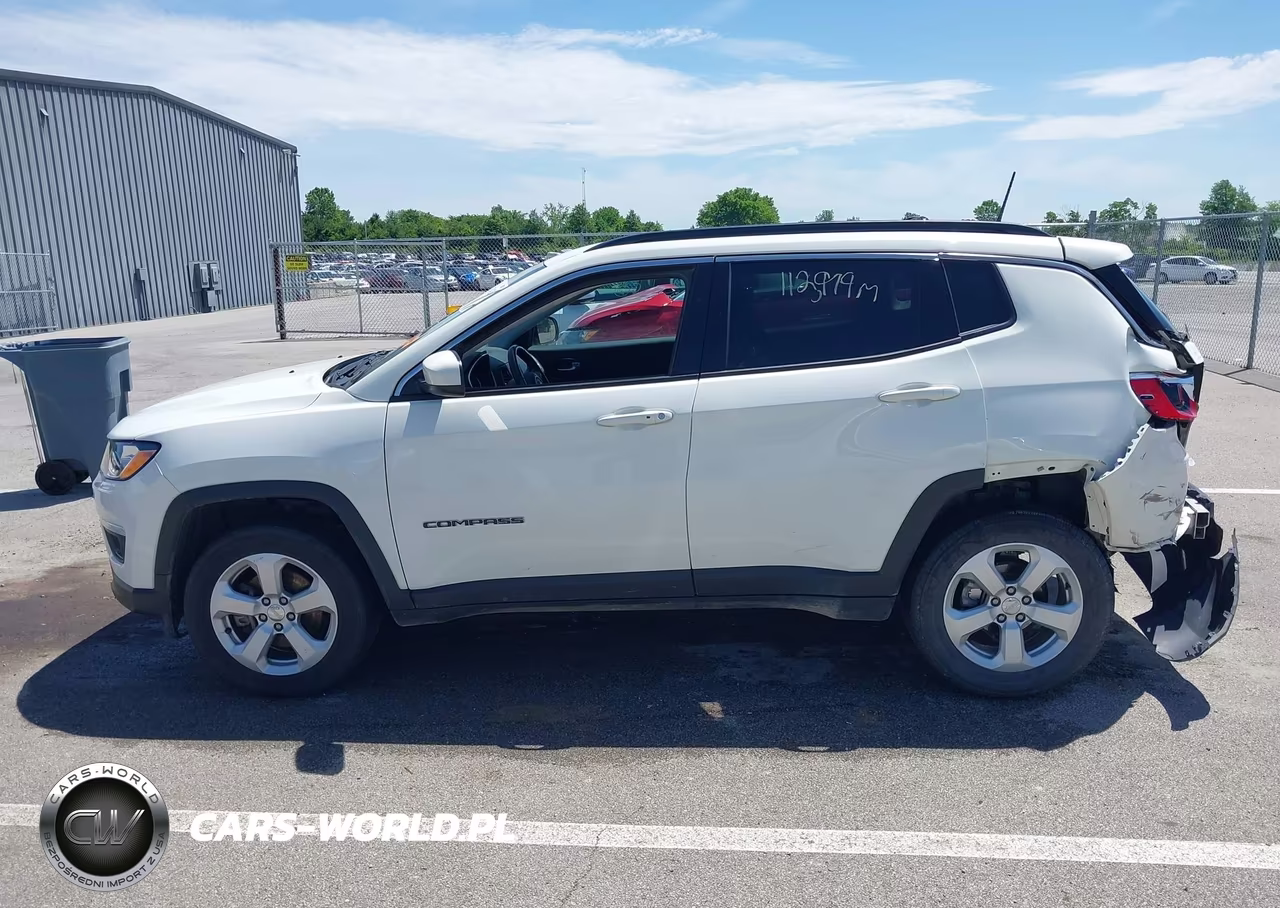 2020 Jeep Compass Latitude 4X4 VIN:3C4NJDBB1LT143233 - 14