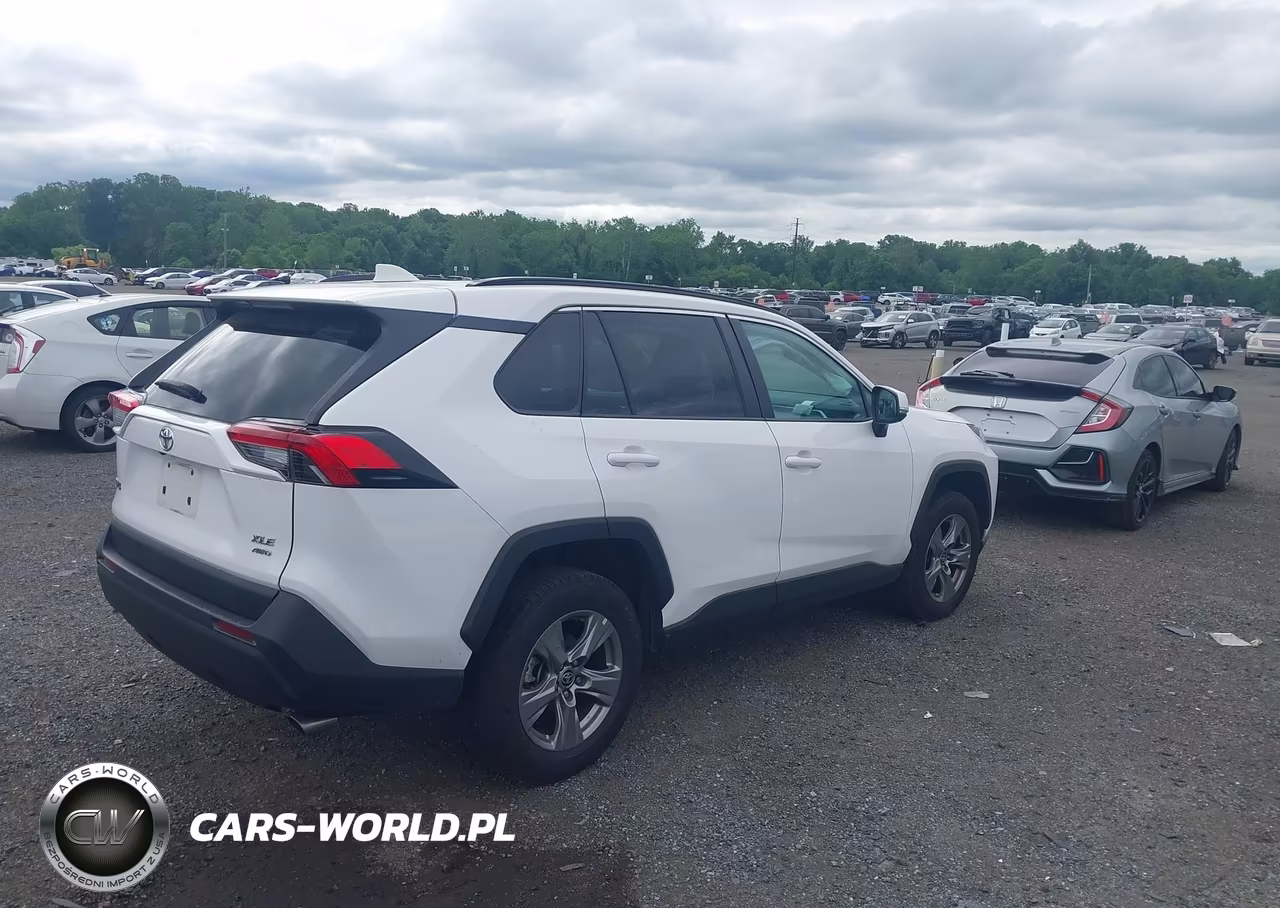 2024 Toyota Rav4 Xle VIN:2T3P1RFV1RC418161 - 4
