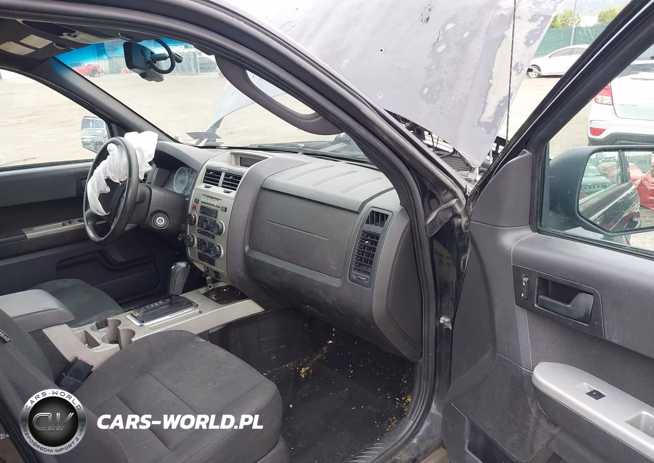 2010 Ford Escape Xlt VIN:1FMCU0D75AKB90131 - 5
