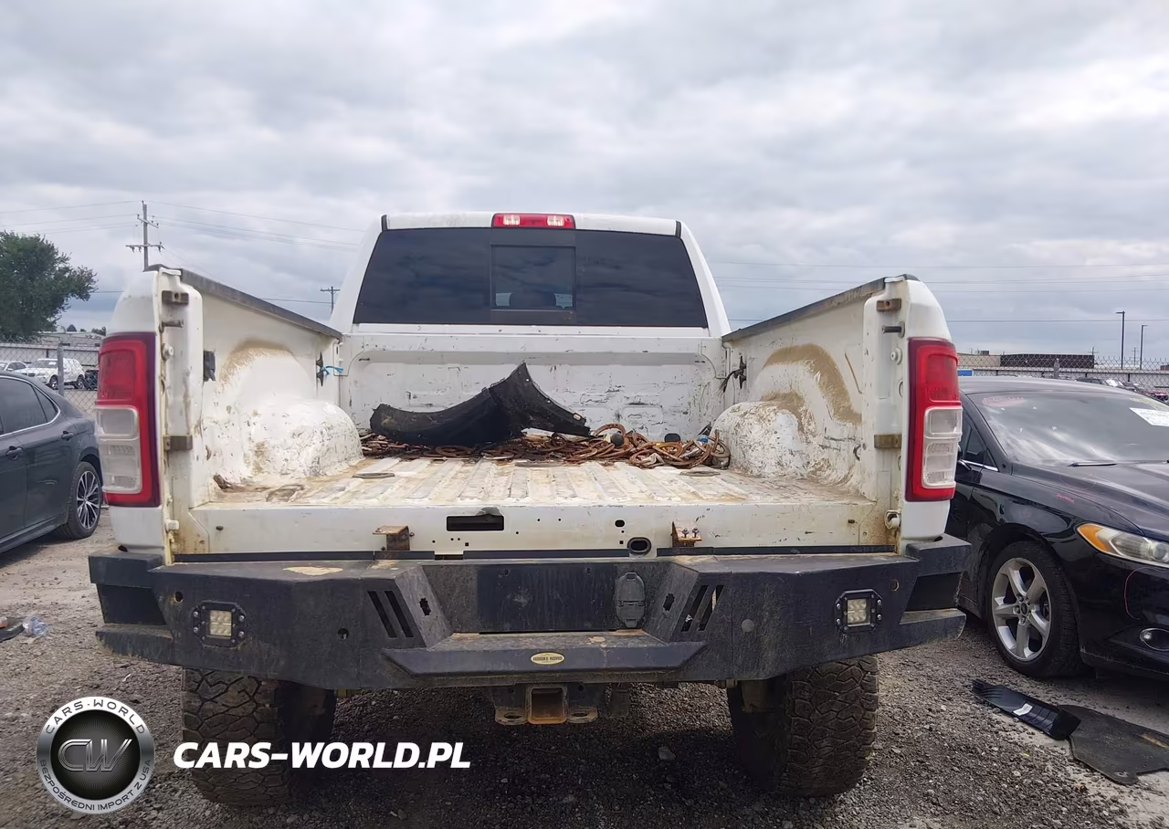 2019 Ram 2500 Tradesman 4X4 6'4 Box VIN:3C6UR5CJ8KG709192 - 16