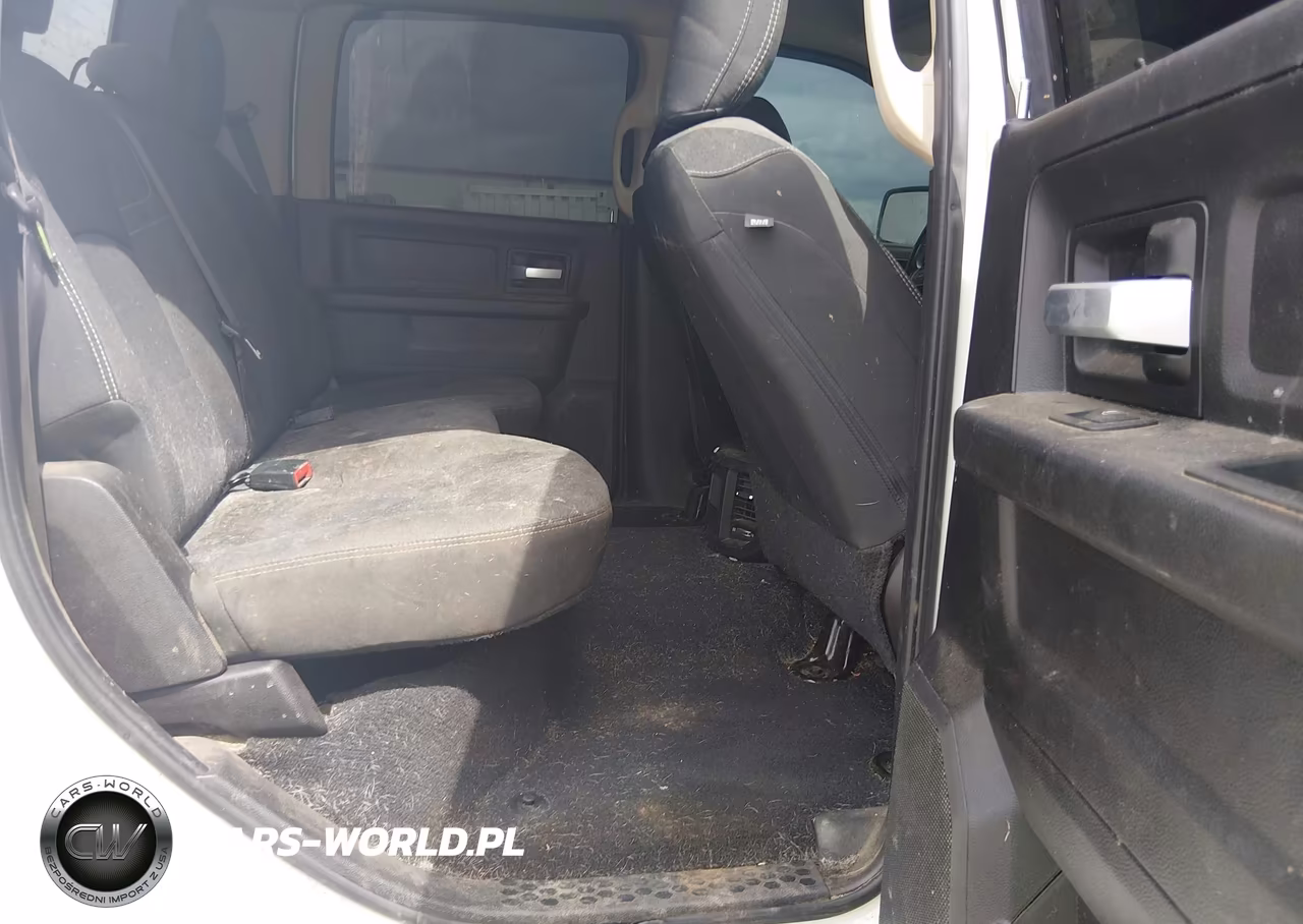 2019 Ram 2500 Tradesman 4X4 6'4 Box VIN:3C6UR5CJ8KG709192 - 8