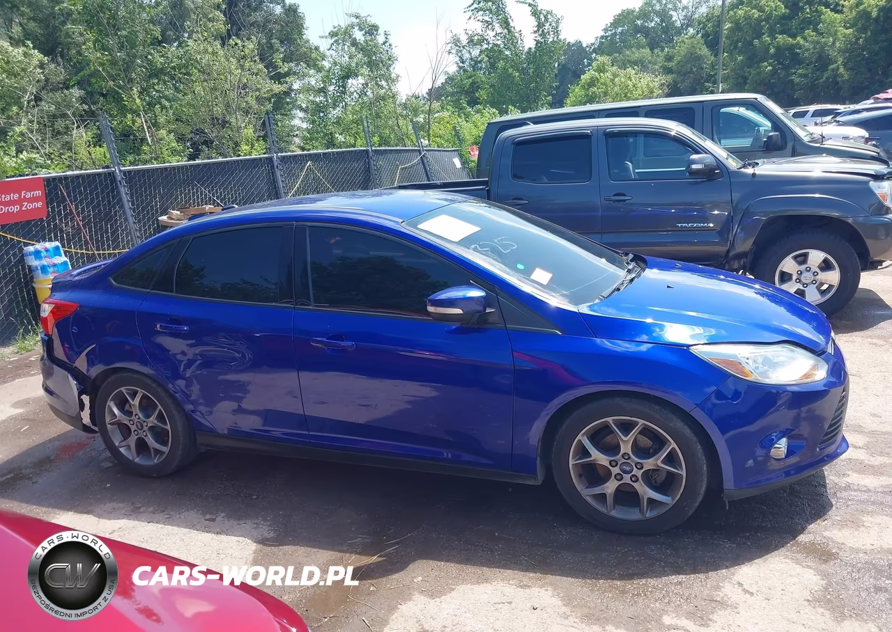 2014 Ford Focus Se VIN:1FADP3F20EL254102 - 12