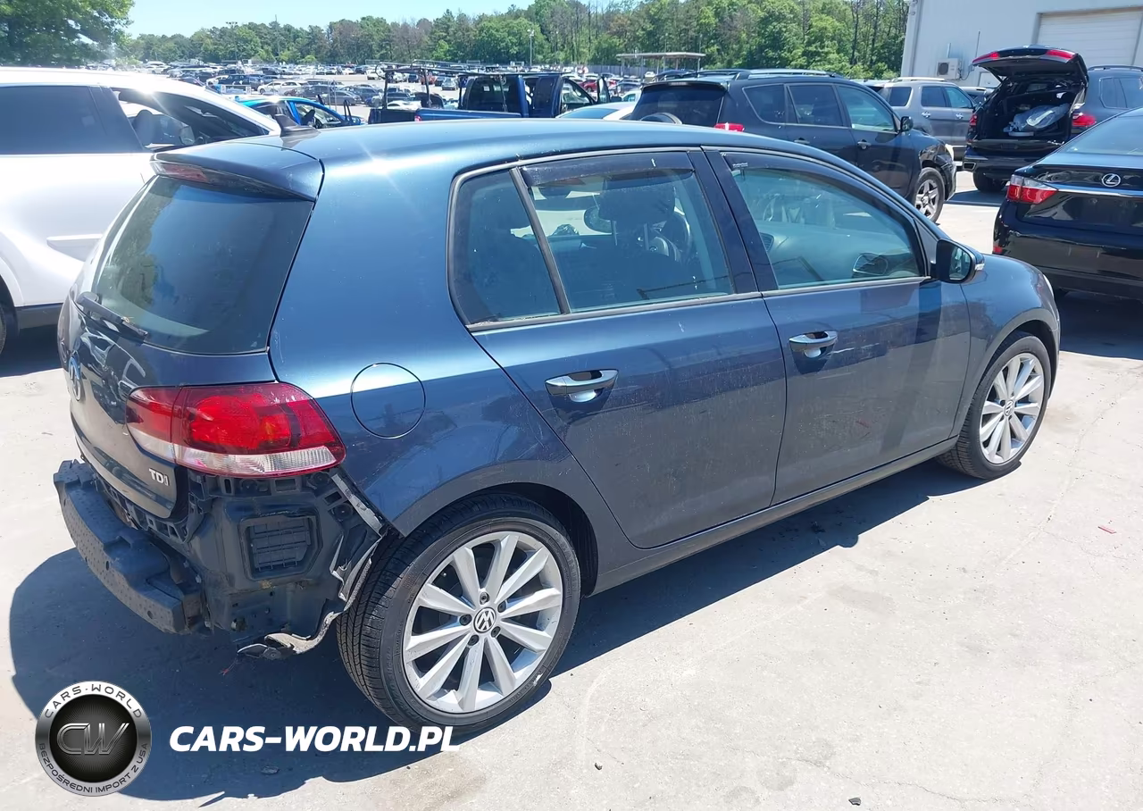 2013 Volkswagen Golf 2.0L Tdi 4-Door VIN:WVWDM7AJ8DW029321 - 4