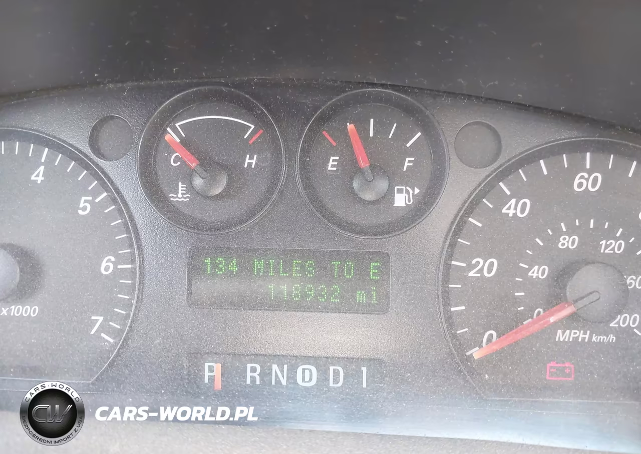 2007 Ford Taurus Se VIN:1FAFP53U17A102595 - 7