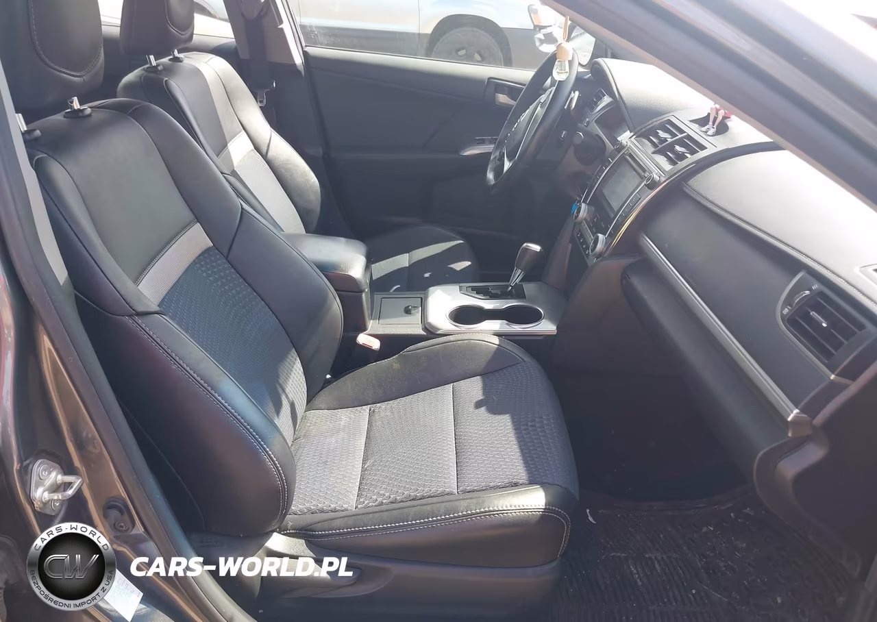 2014 Toyota Camry Se VIN:4T1BF1FK1EU323166 - 5